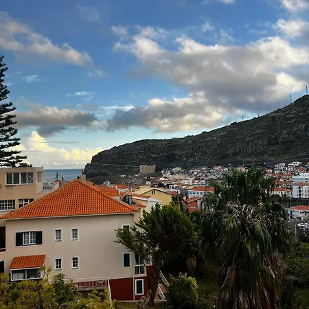 Varandas Da Graca Spacious 3 Bedroom Apartment With Private Terrace * Machico (Madeira)